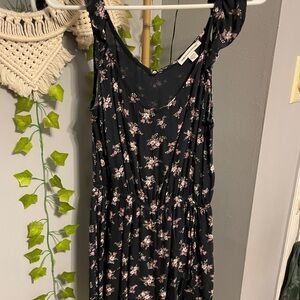 Floral Navy Sleeveless Romper